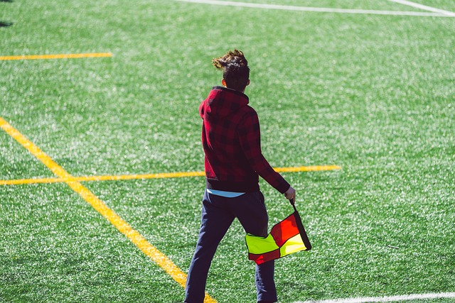 梅开二度，吉拉西当选多特vs比利亚雷亚尔全场最佳